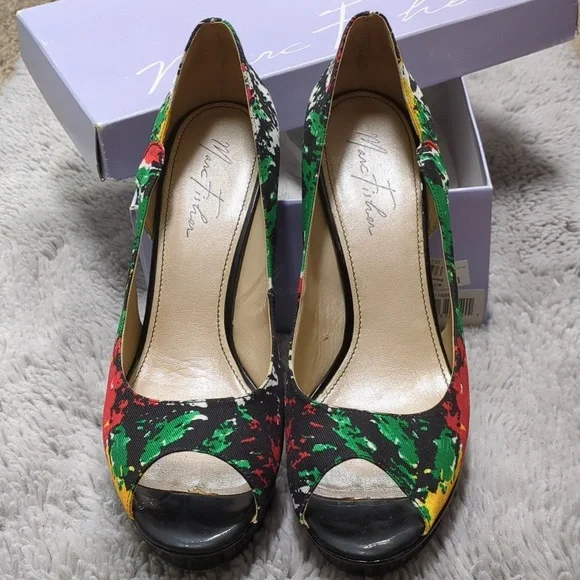Marc Fisher Open Toe Platform Heels, Red Black Green Yellow White, Size 9.5 M - Picture 3 of 15